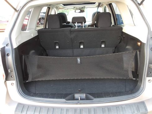 Used 2014 Subaru Forester 2.5i Premium w/ Popular Package #1 AWD/4WD image 26