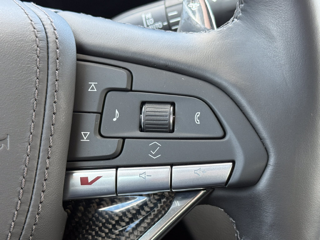 Certified 2025 Cadillac CT5 V w/ LPO, ONYX Package AWD/4WD image 22