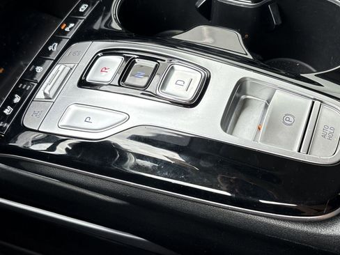 Used 2023 Hyundai Tucson Limited image 18