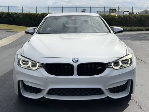 Used 2017 BMW M4 Coupe RWD image 3
