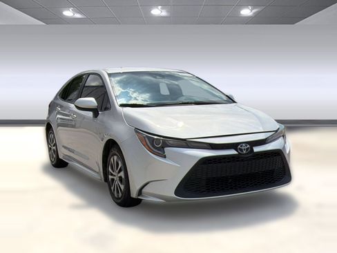 Used 2022 Toyota Corolla LE FWD image 7