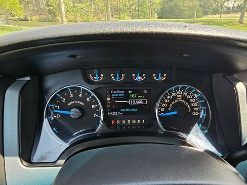 Used 2014 Ford F150 XLT w/ Equipment Group 302A Luxury AWD/4WD image 35