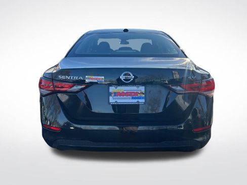 Certified 2022 Nissan Sentra SV image 44