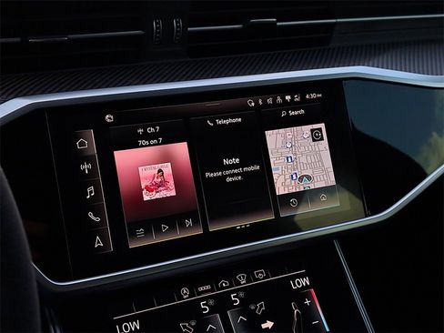 Used 2022 Audi RS 6 w/ Carbon Optic Package image 11