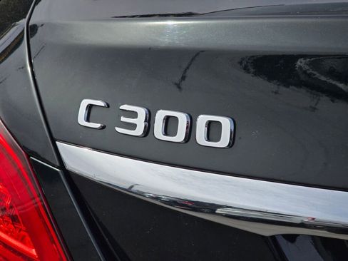 Used 2019 Mercedes-Benz C 300 4MATIC Sedan image 14