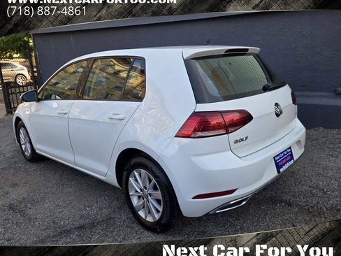 Used 2018 Volkswagen Golf S FWD image 3