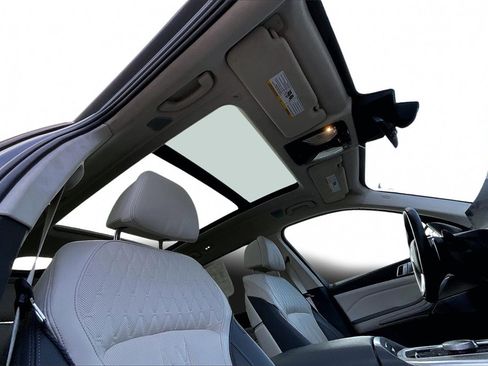 Used 2023 BMW X7 xDrive40i image 28