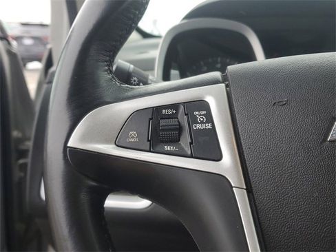 Used 2017 Chevrolet Equinox LT w/ Convenience Package image 14
