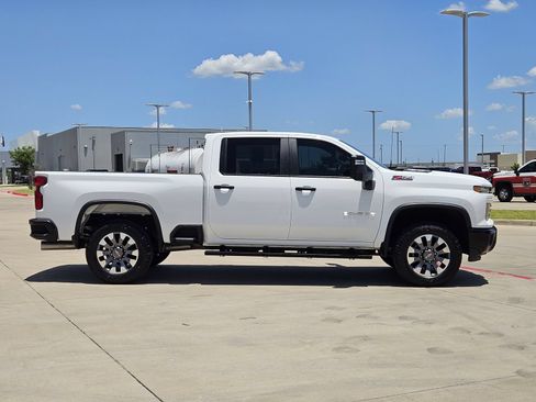 Certified 2025 Chevrolet Silverado 2500 Custom w/ Custom Value Package AWD/4WD image 7