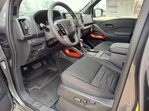 New 2026 Nissan Frontier Pro-X image 2
