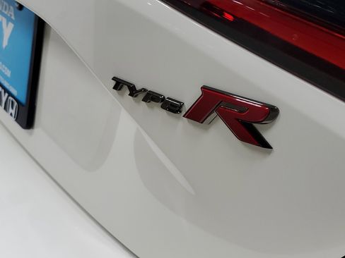 Certified 2025 Honda Civic Type R image 7