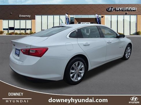 Used 2023 Chevrolet Malibu LT FWD image 5