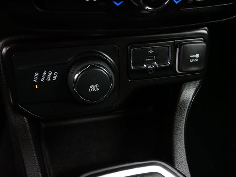 Used 2023 Jeep Renegade Altitude w/ Convenience Group I image 24