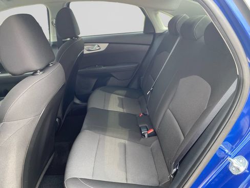 Certified 2023 Kia Forte LXS FWD image 19