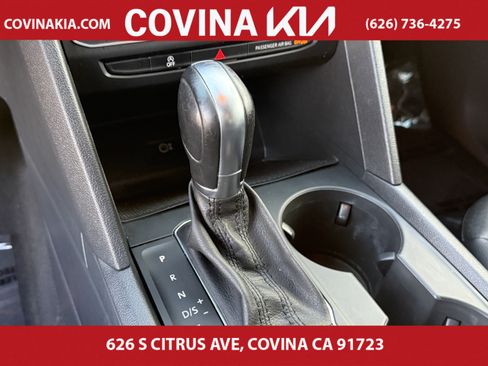 Used 2019 Volkswagen Atlas SE w/ Towing Package image 22