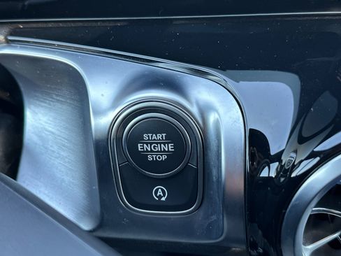 New 2026 Mercedes-Benz GLB 250 image 22