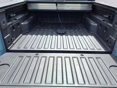 Certified 2024 Hyundai Santa Cruz Limited image 9