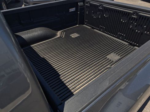 New 2026 Nissan Frontier SV w/ Tow Package RWD image 8