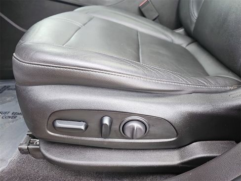 Certified 2020 Chevrolet Blazer LT w/ Sound & Technology Package image 34