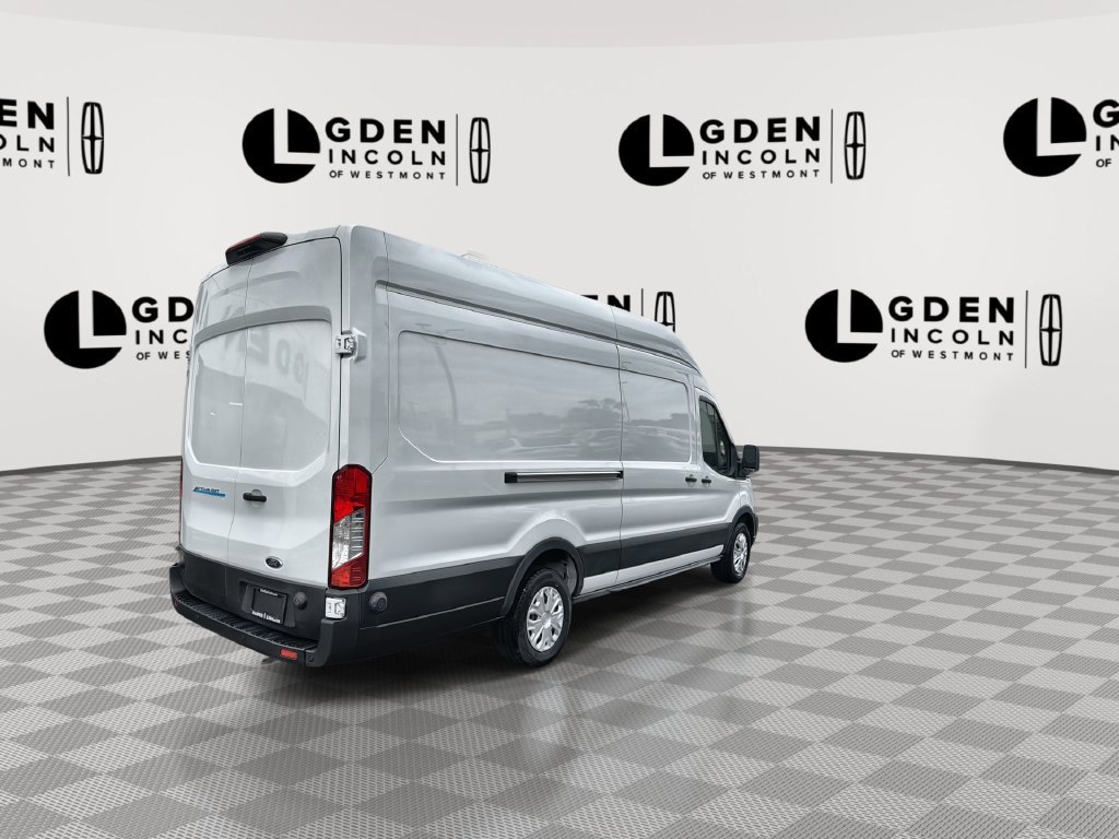 Used 2023 Ford E-Transit 148 High Roof Extended RWD image 8