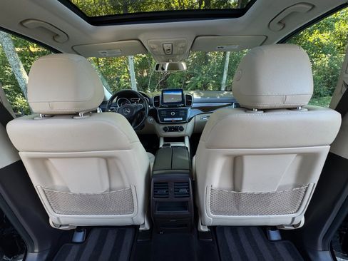 Used 2018 Mercedes-Benz GLE 350 4MATIC image 54