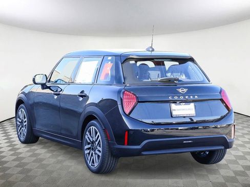 New 2026 MINI Cooper 4-Door Hardtop image 7