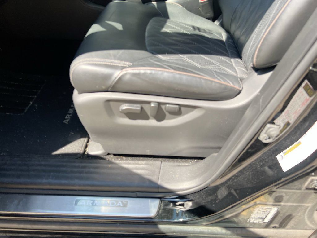 Used 2023 Nissan Armada Platinum w/ Captain's Chairs Package RWD image 14