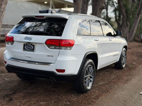 Used 2018 Jeep Grand Cherokee Limited RWD image 8