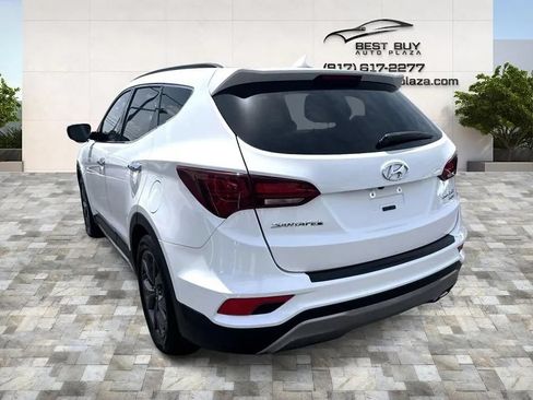 Used 2017 Hyundai Santa Fe Sport w/ Cargo Package FWD image 4