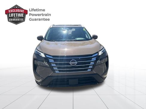 Certified 2025 Nissan Rogue SV w/ SV Premium Package image 8