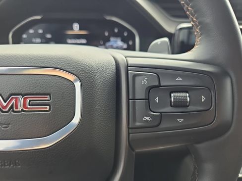 Used 2024 GMC Sierra 1500 AT4 w/ AT4 Premium Package AWD/4WD image 19