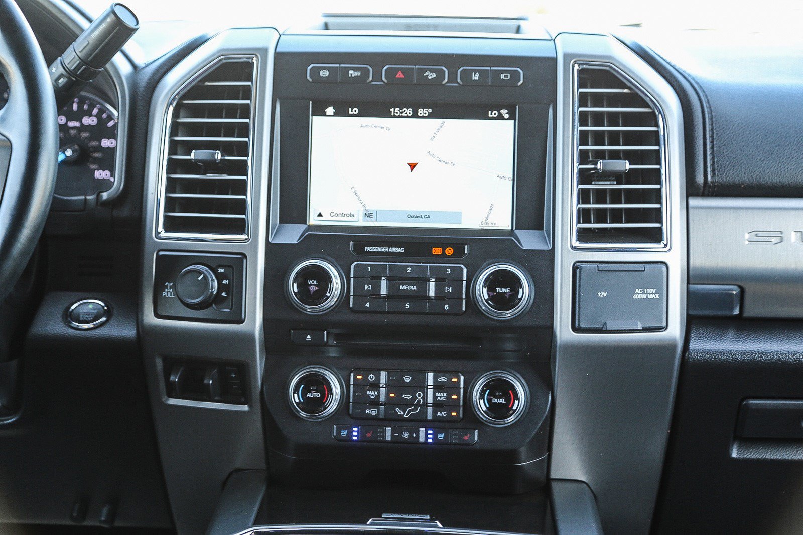 Used 2017 Ford F250 Platinum w/ Platinum Ultimate Package AWD/4WD image 14