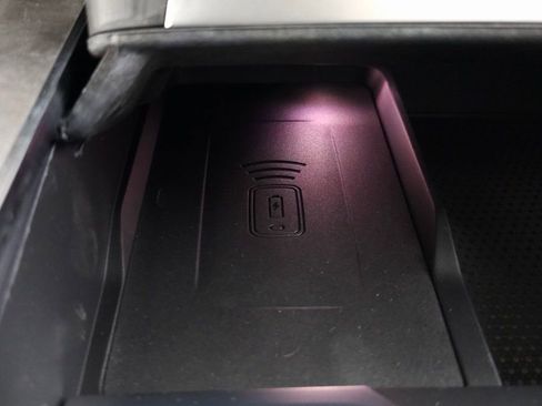 Used 2026 BMW X7 xDrive40i w/ Premium Package image 30