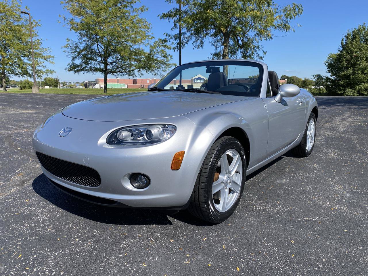 Used 2006 MAZDA MX-5 Miata Touring RWD image 1