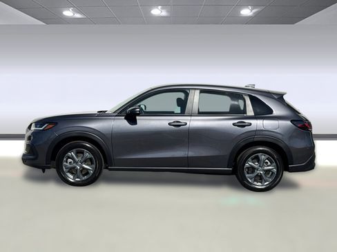 Certified 2026 Honda HR-V LX image 2