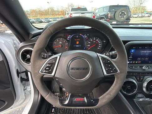 Certified 2019 Chevrolet Camaro SS image 15