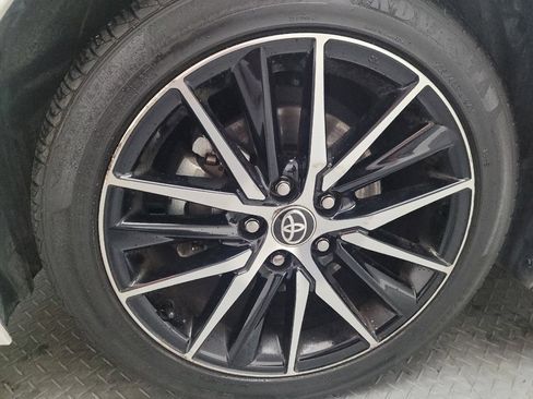 Used 2023 Toyota Camry SE image 31