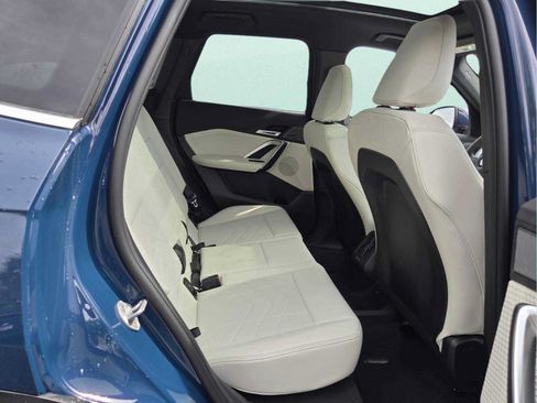 New 2026 BMW X1 xDrive28i w/ Technology Package AWD/4WD image 19