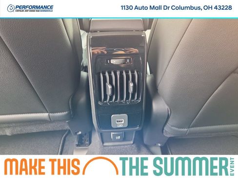 New 2026 Jeep Compass Latitude AWD/4WD image 15