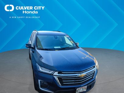 Used 2023 Chevrolet Traverse LT