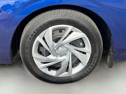 Used 2025 Subaru Impreza 2.0i image 28