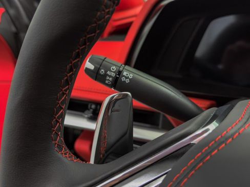 Used 2024 Chevrolet Corvette Stingray Premium Conv w/ Z51 Performance Package RWD image 36