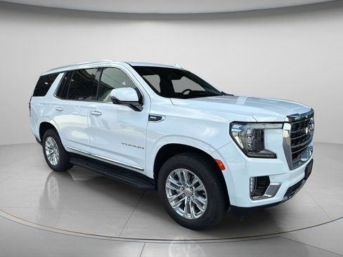 Used 2024 GMC Yukon SLT w/ SLT Premium Package RWD image 6