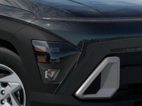 New 2026 Hyundai Kona SE AWD/4WD image 9