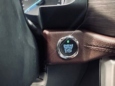 Used 2024 Ford Expedition Limited image 33