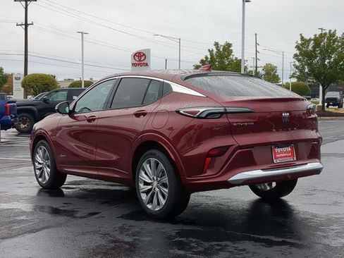 Used 2025 Buick Envista Avenir image 9