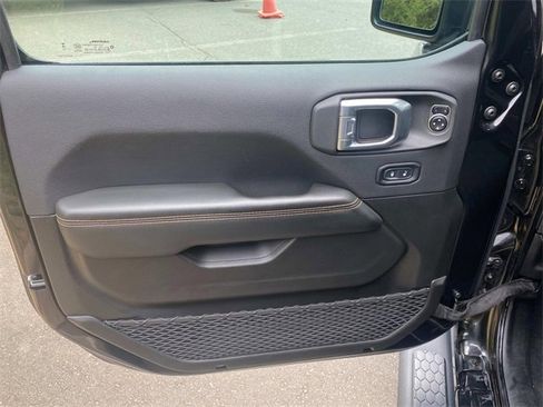 Used 2024 Jeep Wrangler Sahara w/ Technology Group image 12