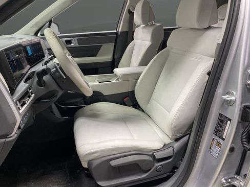 New 2026 Hyundai Santa Fe SE image 4