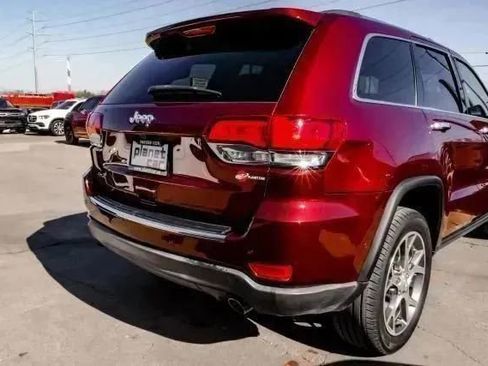 Used 2021 Jeep Grand Cherokee Limited w/ Luxury Group II image 9