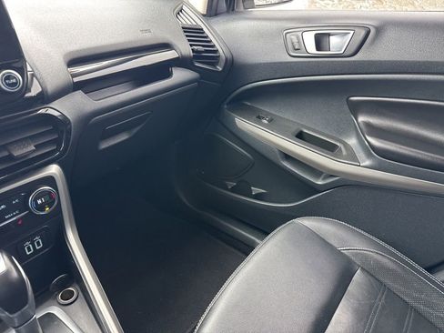 Used 2019 Ford EcoSport Titanium image 34